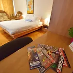 Atlas Romana De Lux * Bükreş