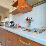 Atlas Romana De Lux Bucharest