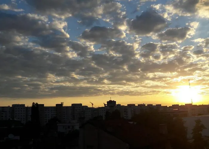 Atlas Romana De Lux Bukarest